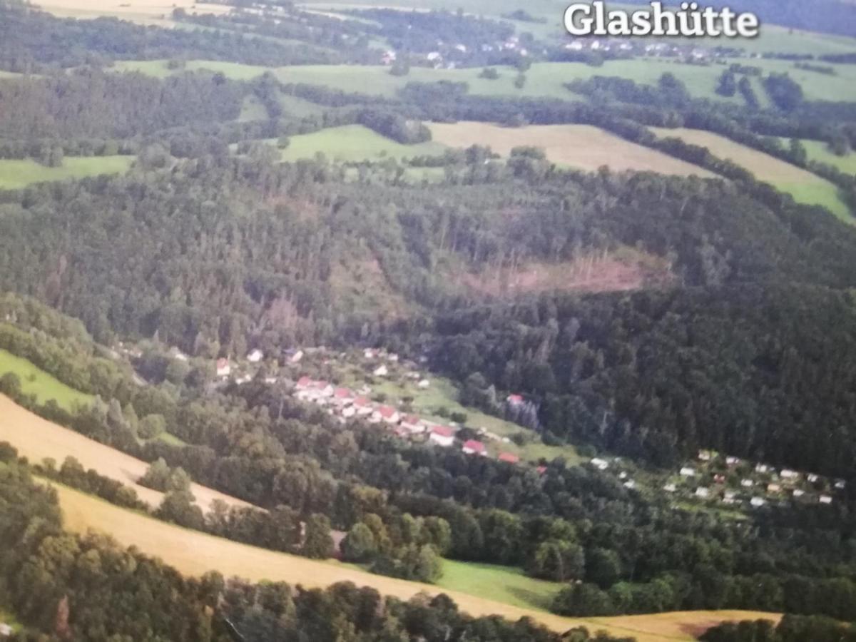 Schoene Ferienwohnung bei Dresden Glashutte  Exterior foto